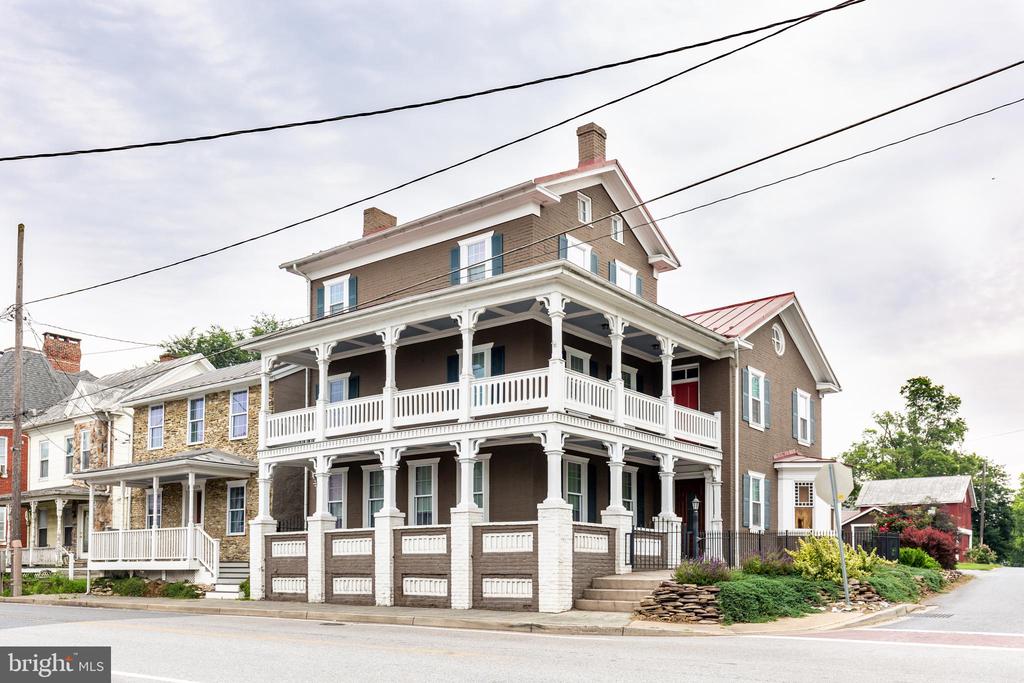 25-27 S MAIN STREET Maryland and Pennsylvania Home Listings - Long and Foster Real Estate Inc. Maryland and Pennsylvania Real Estate