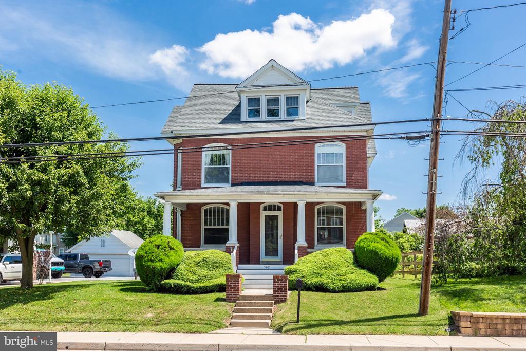 309 E BALTIMORE STREET Maryland and Pennsylvania Home Listings - Long and Foster Real Estate Inc. Maryland and Pennsylvania Real Estate